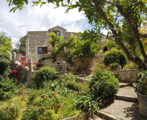 Holiday house with a parking space Lozisce, Brac - 15444